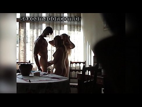 ❤️ L'amichi sessu invitanu un omu gigante è un trio cun ellu ❤ Super sex à co.bladesoul.top
